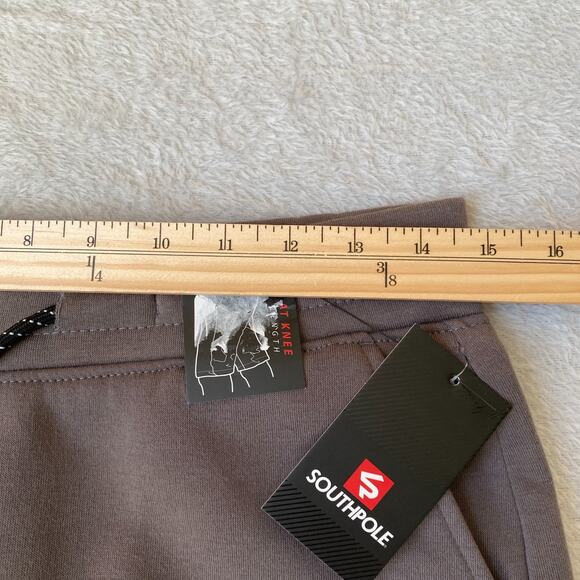 Southpole Sweat Shorts Men XL Asphalt Fleece At the Knee Lounge Athletic NWT - Picture 6 of 8